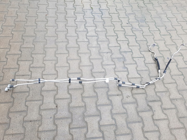 фото №1, Bmw i3 i01 шланг кондиционера