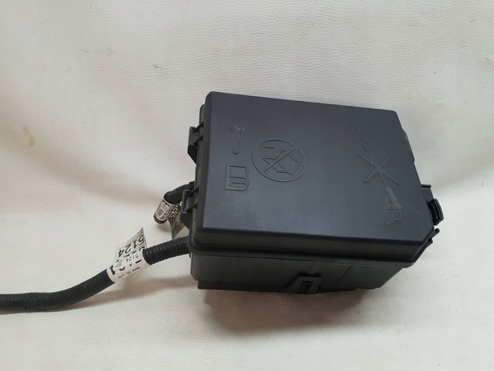 фото №3, Opel mokka i a 12-16 1.4 turbo коробка корпус запобіжників перед