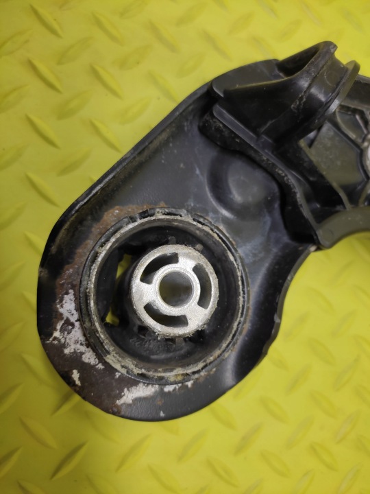фото №5, Vw touran i 1.9 tdi ричаг лівий зад 1t0505225f