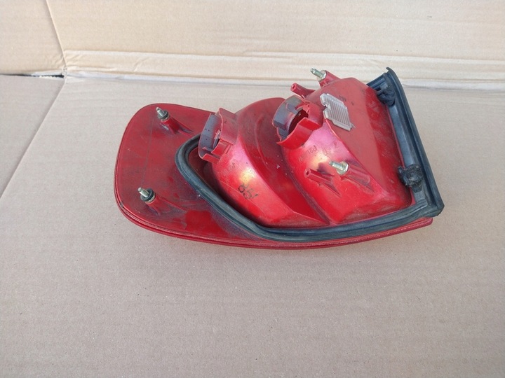 фото №13, Audi 80 8g r89 cabrio лампа задняя левая 8g0945095 оригинал hella