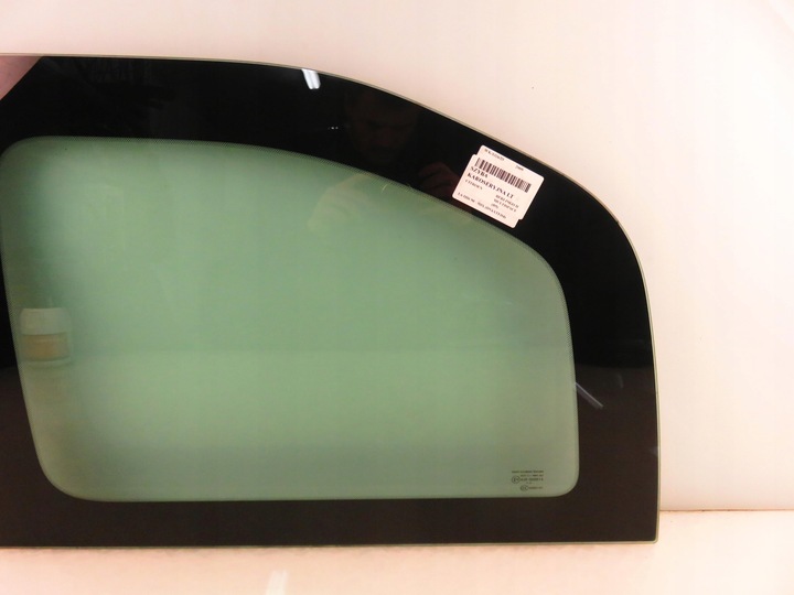 фото №7, Скло кузовна lt m1085659