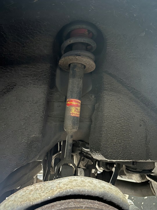 фото №1, Подвешивание конверсия swap амортизаторы sprężynowe audi a8 d3