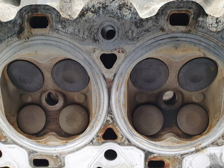 фото №12, Головка цилиндров jaguar x-type 2.5 v6 левая