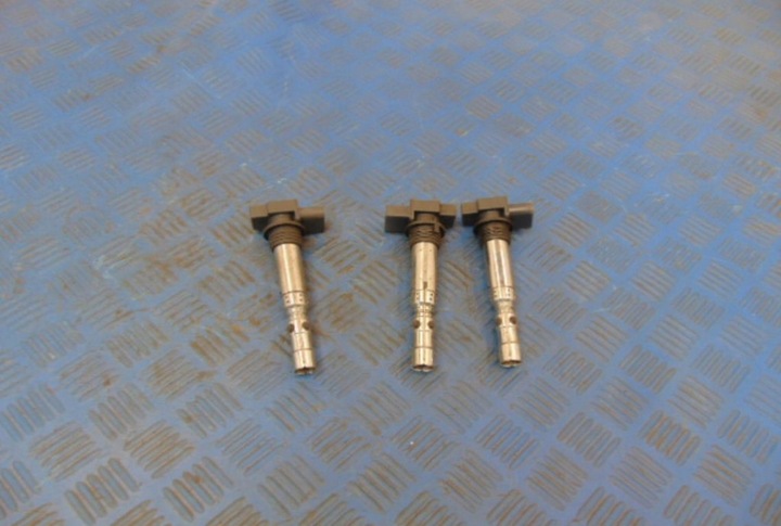 фото №1, Volkswagen polo iv 9n 1.2 12v катушка зажигания 03d905715a