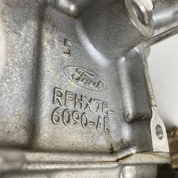 фото №7, Головка двигателя ford 1,5 kuga focus втулка стабилизатора fiesta puma 1.5 ecoboost