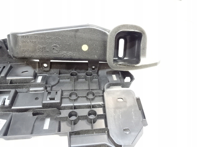 фото №6, Peugeot partner iv крепление держатель консоли панели 98205749