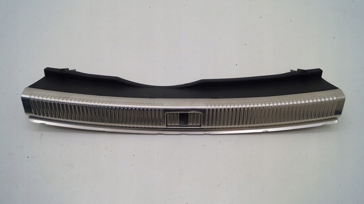 фото №1, Audi a7 4g8 10- захист ременя зад планка