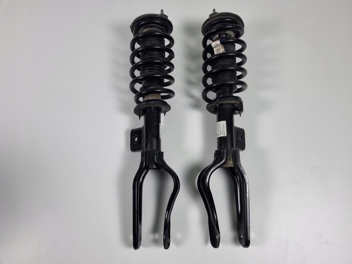 фото №1, Tesla модель 3 2017- амортизатор правий лівий 1044368-00-f 1044363-00-f