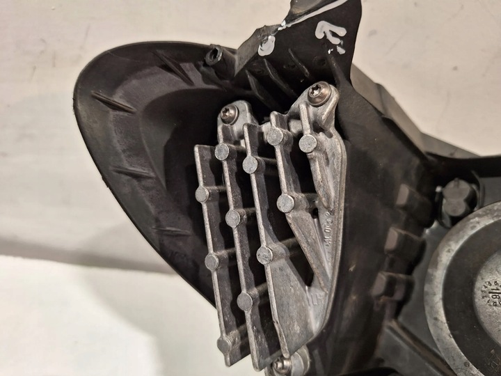 фото №9, Лампа перед левая 260609857r renault kadjar led