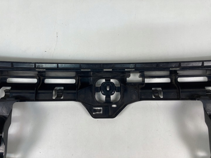 фото №9, Ковзун середній бампера заднього bmw 1 f40