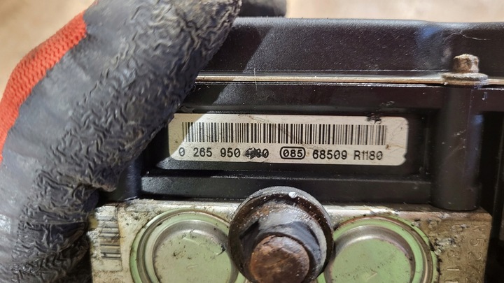 фото №6, Насос abs honda civic viii 8 hb 5d ufo 2,2 i-ctdi 0265950680