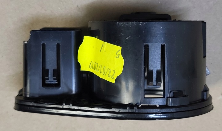 фото №9, Рамка перемикача світла захист dekor піаніно vw golf vii 7 5g оригінальний номер європа