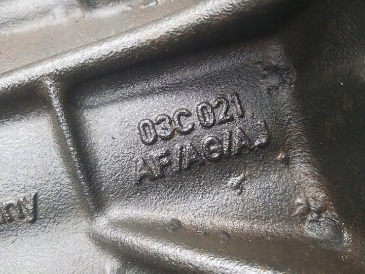 фото №13, Блок  двигуна 1.4 tsi cax vw touran golf vi passat altea 03c021af/ag/aj