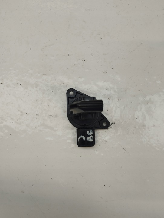 фото №6, Toyota yaris 4 iv gr расходомер 22204-75040 197500-0020