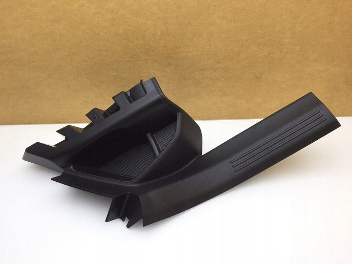 фото №1, Volvo xc40 защита планка порога правая задняя зад