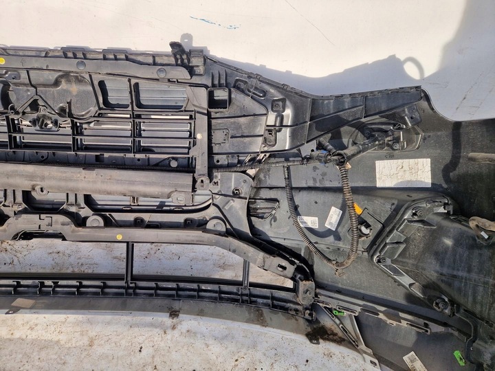 фото №11, Бампер перед переднє audi e-tron 4ke etron 4ke807437e