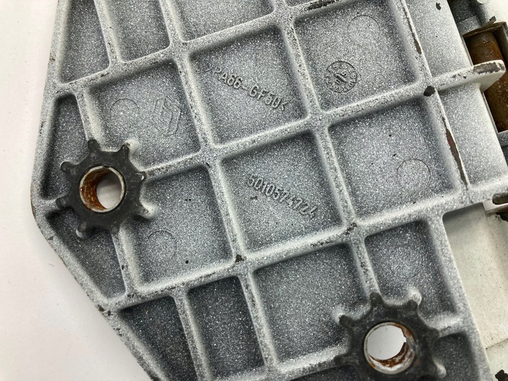 фото №3, Renault magnum dxi петля drzwiczek elki оригинал 5010574724