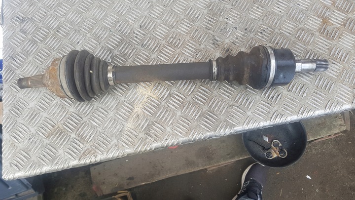 фото №2, Citroen c4 1.6 hdi полуось приводная левая