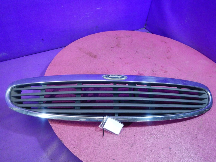 фото №1, Scorpio mk2 94- решётка решётка радиатора эмблема 95gg8200af