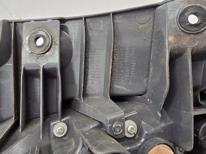 фото №12, Лампа левый зад задняя nissan x-trail t32 2015r 1.6 dci ean