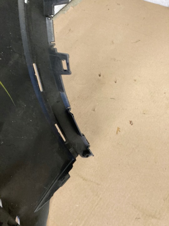 фото №10, Audi q3 8u бампер перед боковина правые оригинал.