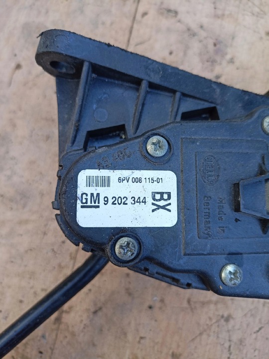 фото №6, Opel zafira b потенциометр газа 9202344