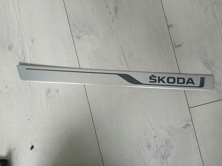 фото №1, Skoda octavia 3 iii 5e планка пороговая левая накладка 5e0853813e