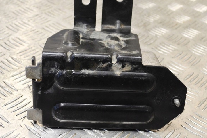 фото №5, Land rover range rover velar l560 2.0 d радиаторов масла коробки коробки передач aw83