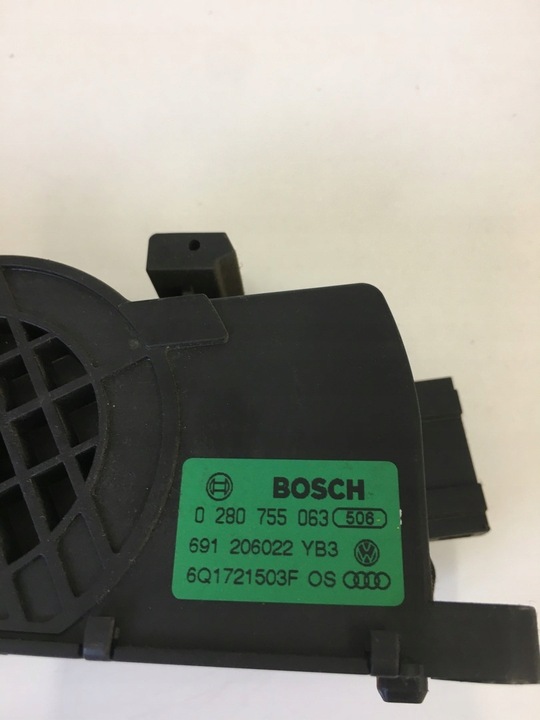 фото №10, Потенциометр газа vw polo 9n 1.2 6q1721503f 0280755063