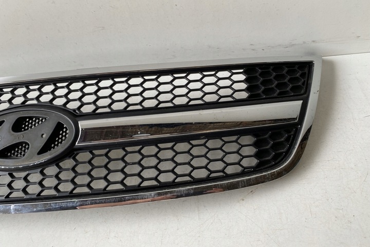 фото №16, Решётка радиатора hyundai h-1 travel tq 865604h000 2.4l бензин 101kw 2009