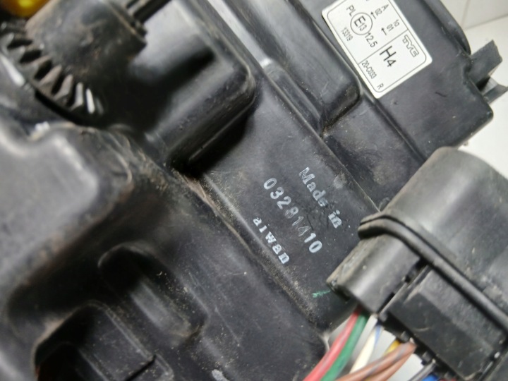 фото №11, Правая фара перед volkswagen polo 6r tyc 20-c033b e835 eu