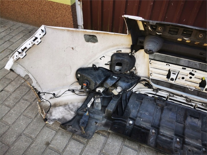 фото №12, Ford kuga mk2 ii st line 12-16 бампер перед комплектний демонтаж pdc омивачі
