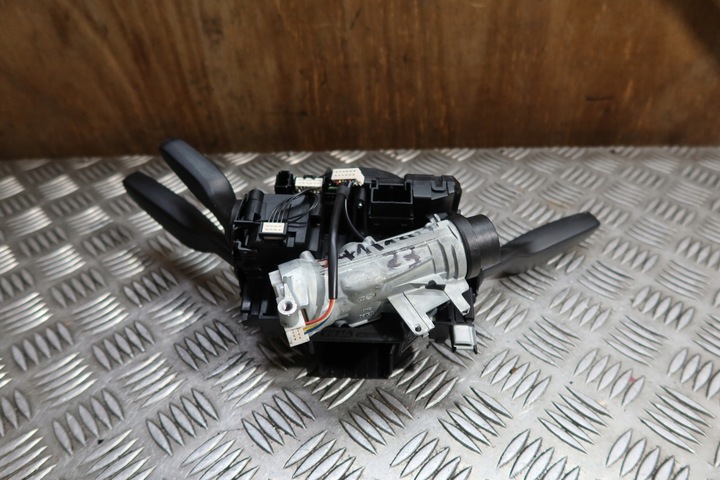 фото №5, Переключатель комбинированный audi a1 8x 8x0953501