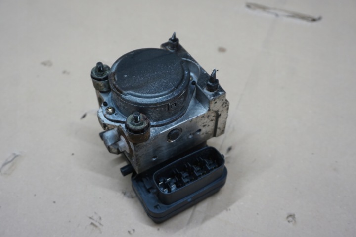 фото №6, Land cruiser 120 блок керування abs гальмівна 3,0 d4d