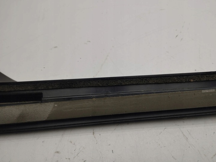 фото №10, Audi q3 f3 2019 оббивка задньої кришки багажника