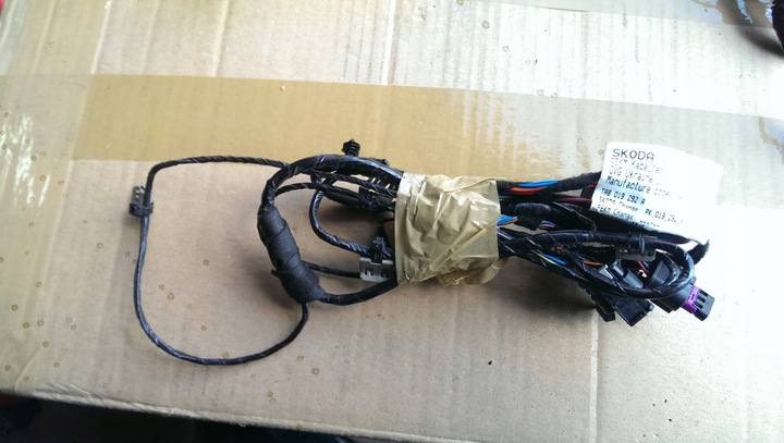 фото №1, Установка pdc зад skoda octavia iii 5e0971104