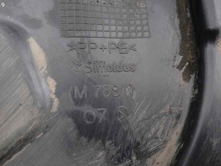 фото №10, Skoda fabia iii 3 6v0 14-21 рестайлінг підкрилок обшивка ніша колеса праві перед