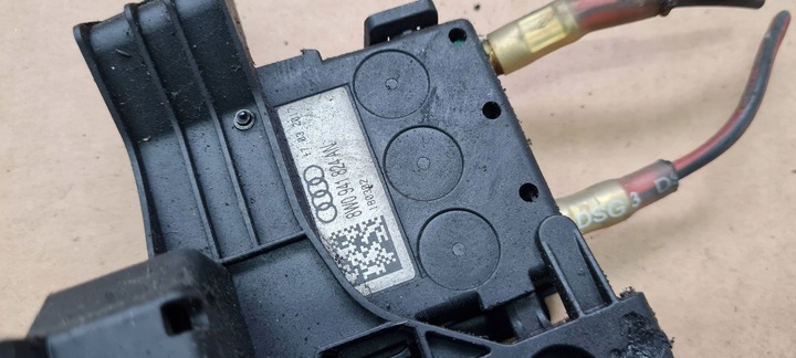 фото №11, A4 b9 8w клема plus розподільник струму 8w0941823 a5 8w