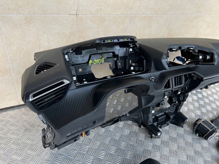 фото №5, Панель консоль капот подушка безопасности peugeot 2008 ii