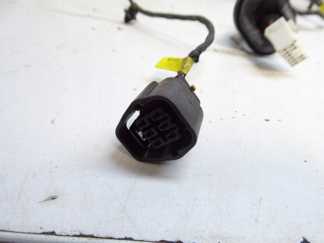 фото №4, Tucson i 04-10 жгут установка разъём штекер дверь зад правая