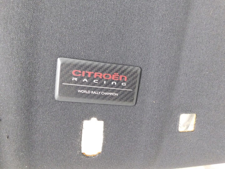 фото №5, Потолок чёрная racing + защитные накладки - citroen ds3 11-15