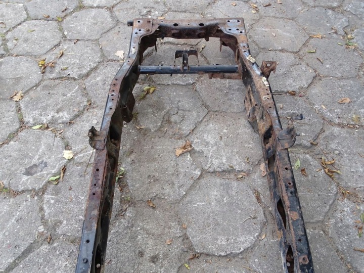 фото №8, Isuzu nkr npr 93-03 рама #113