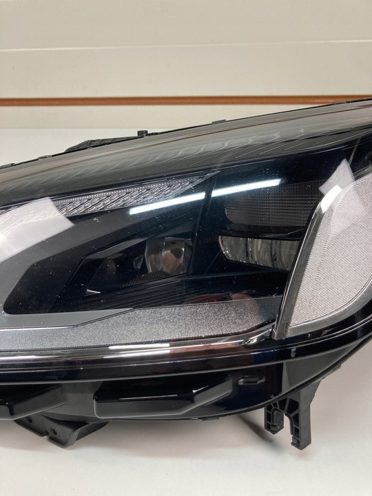 фото №11, Лампа передняя левая правая audi a4 b9 рестайлинг 8w0 полный led
