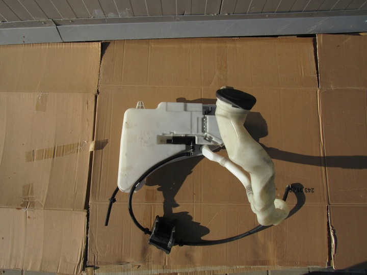 фото №9, Bmw 5 f10 f11 бак бачок омывателя