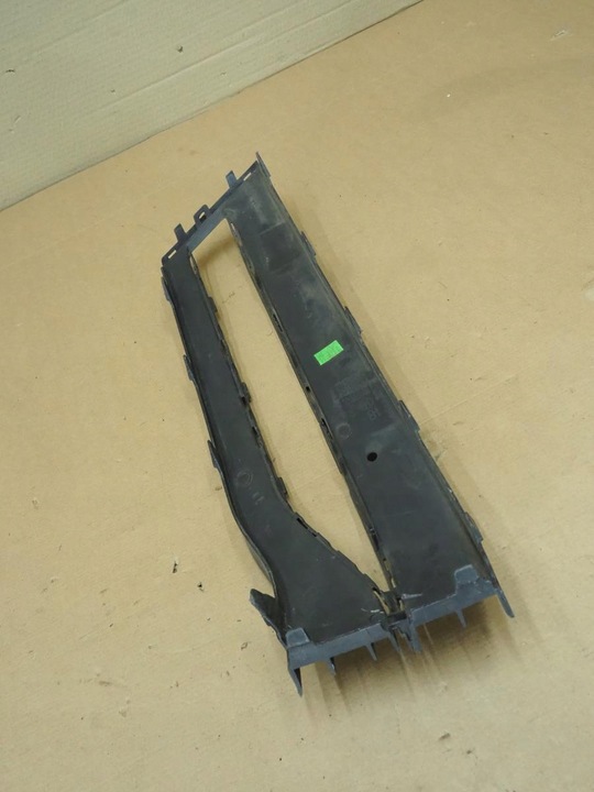 фото №14, Skoda superb 3 iii рестайлінг 19- решітка бампера перед права 3v0853666b