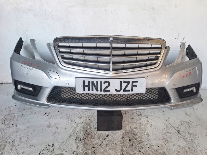 фото №1, Mercedes e-klasa w212 amg 09-13 бампер ксенон + pdc + led