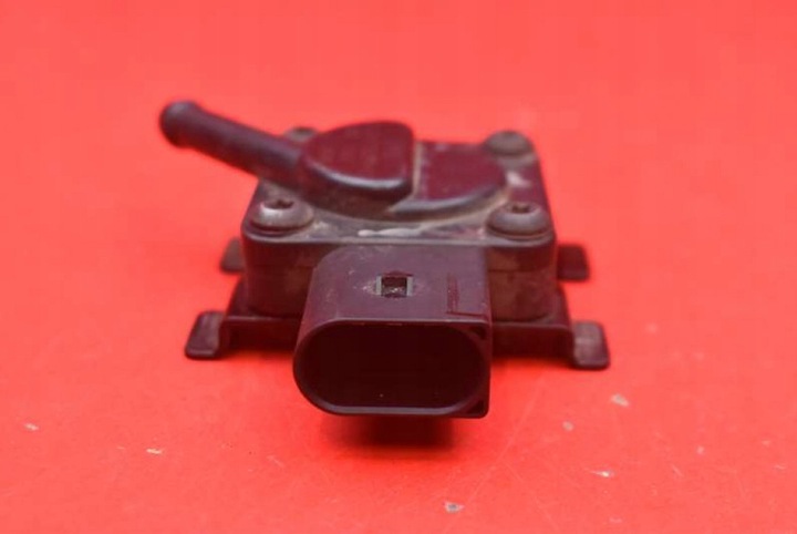 фото №5, Датчик давления выхлопных газов 7789219 bmw e60 e61 2.0 d 163 km 03-07