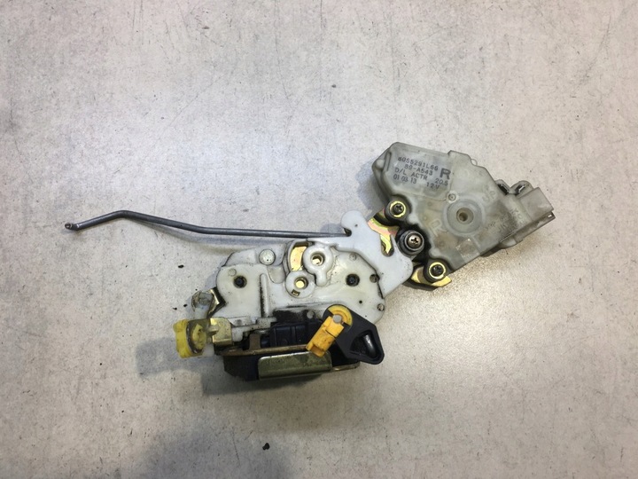 фото №1, Замок двері праві перед nissan micra k11