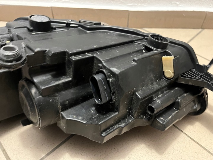 фото №13, Skoda fabia iv 4 повний led 6vb лампа передня перед права 6vb941016