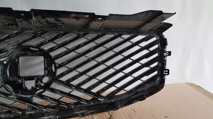 фото №10, Решётка радиатора решётка перед volvo xc60 ii рестайлинг 23- 32409154